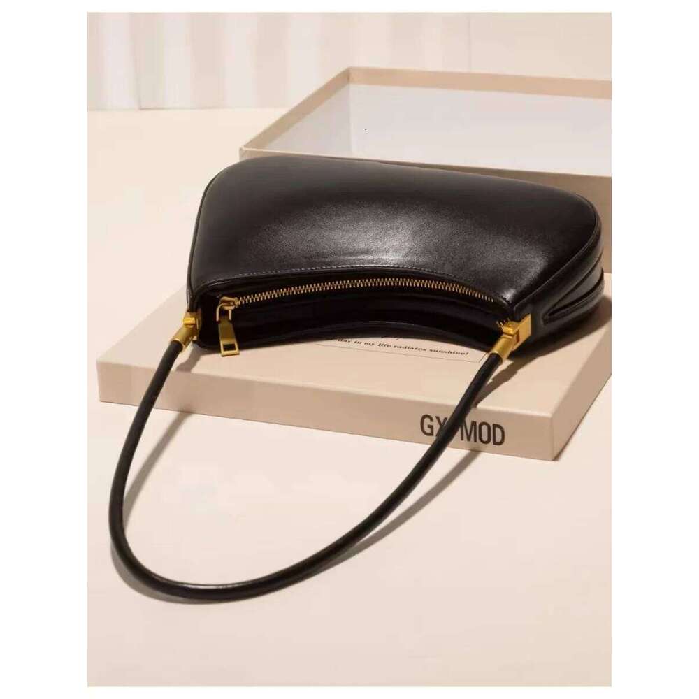 2024 New Classic Vintage women's handbag Designer High quality leather Women's Banquet Clutch underarm bag