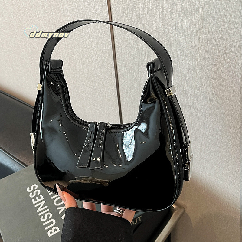 2025 Spring Summer New Korean Niche Design Handbag Patent Leather Shiny Women's Fashion Shoulder Underarm Bag ddmynov