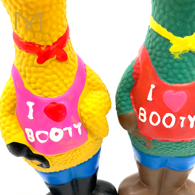 Squeaky Rubber Chewy Dog Toy Durable Dogs Play Natural Soft Squeaky Soft Rubber Pet Chew Pirate Chicken Wholesale Latex Dog Toys 4pcs/Pack