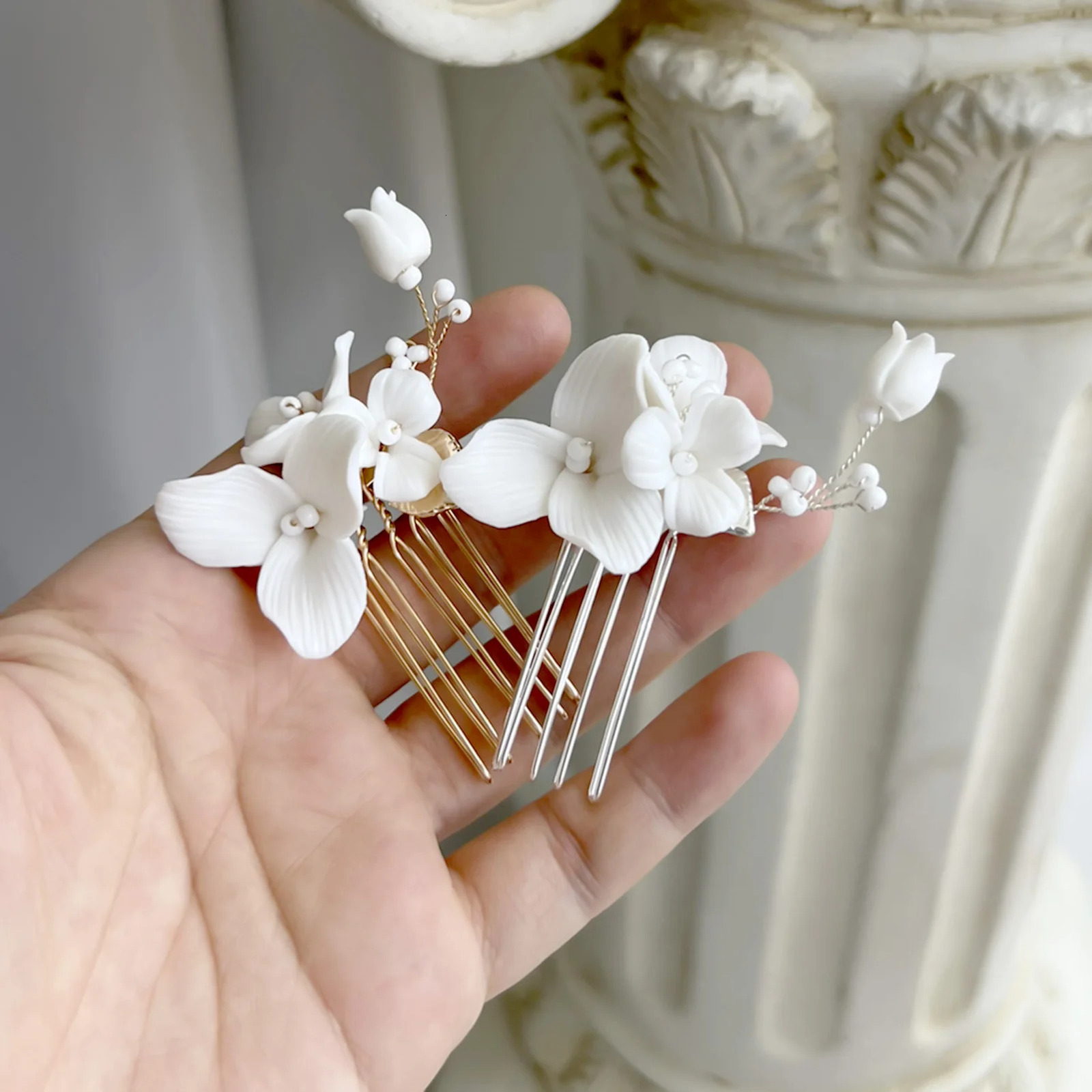 Simple White Ceramic Flowers Hairpins Clips Bridal Hair Clips Pins Wedding Jewelry Women Hair Piece Wedding Hair Accessories 250610