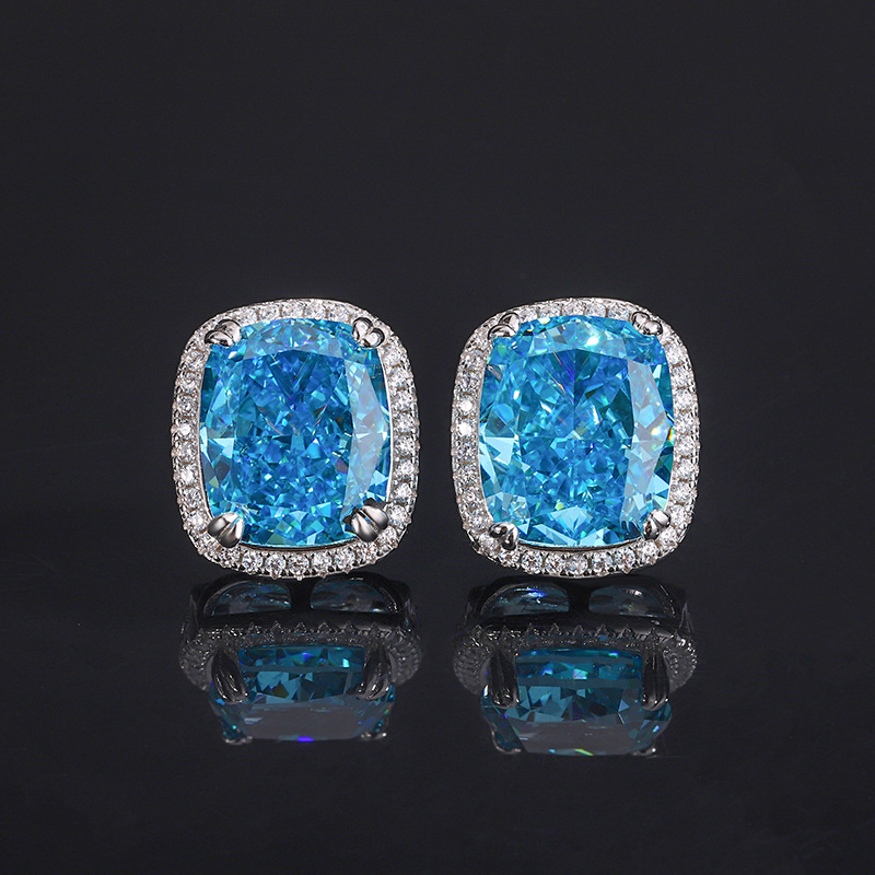 Chic Ladies' Jewelry: Artisan Crafted S925 Ear Cuff Adornments Featuring Exquisite Gems