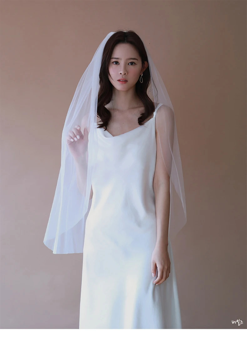 Short Tulle Wedding Veils One Layer With Comb Bridal Veil for Bride Wedding Accessories 90cm Length Customized 250610