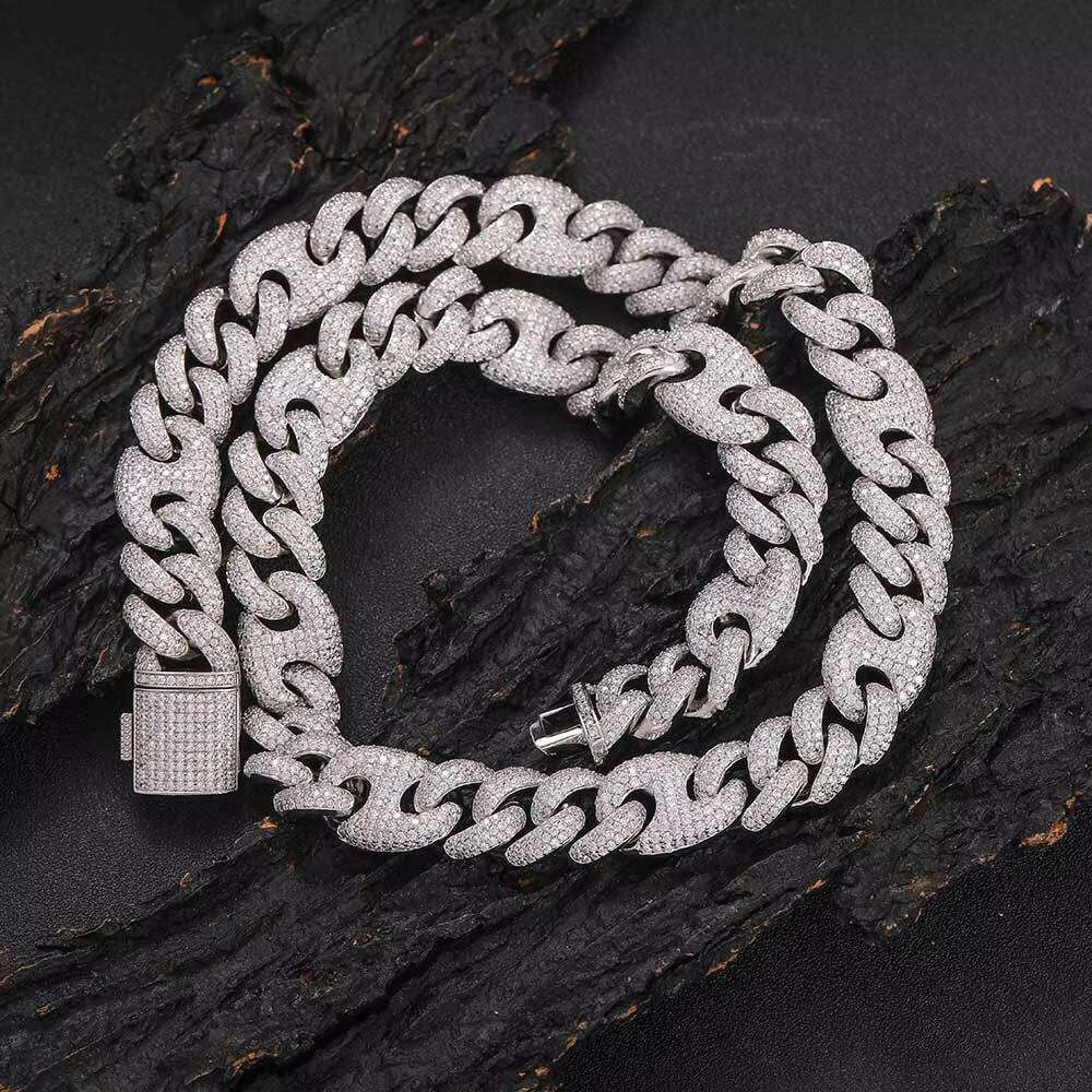 OACOCA Hip Hop 15mm Cuban Chain Iced Out Necklace for Men Designer Fine Fashion Necklaces Women Dainty Charms for Necklace