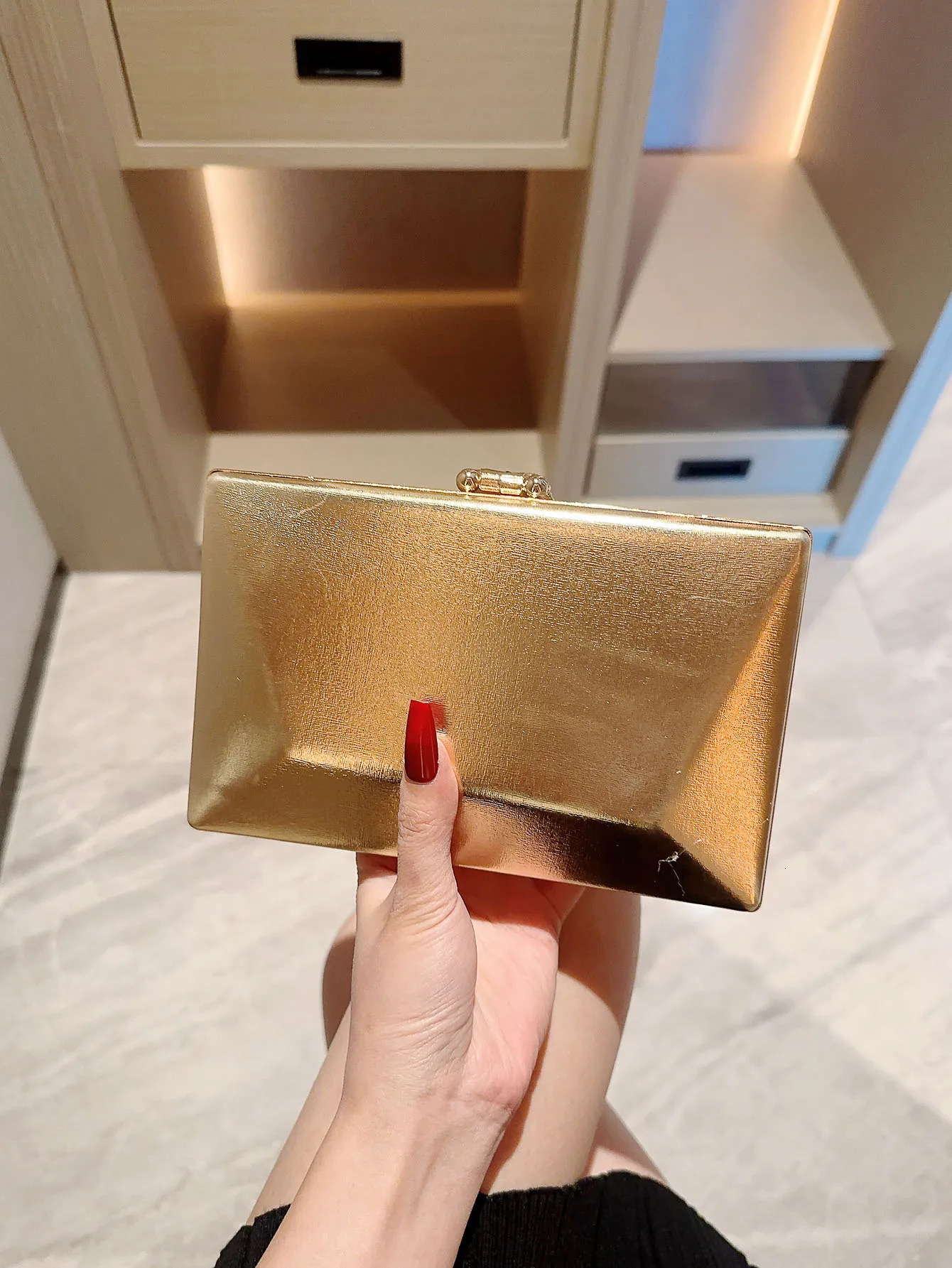 European and American fashionable dinner bag metal leaf buckle clutch bag square box bag crossbody chain bag evening bag dress bag 250606