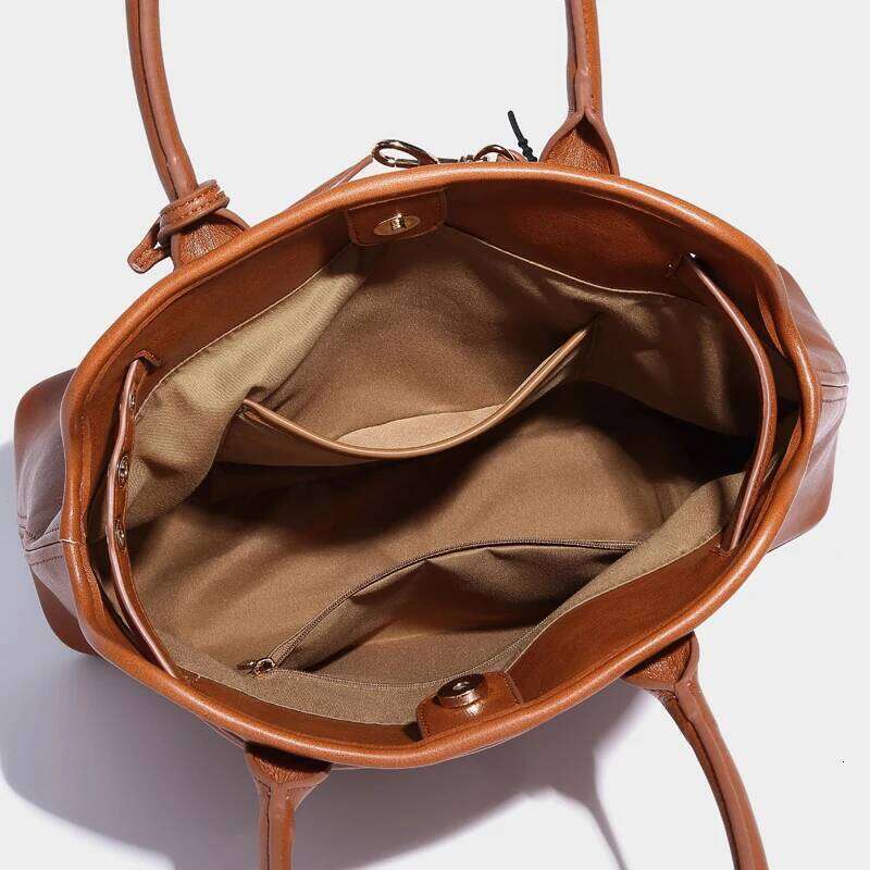 England Style Tote Bags For Women Designer Handbags Purses 2024 New In PU Belt Buckle Top Handle Large Capacity Shoulder