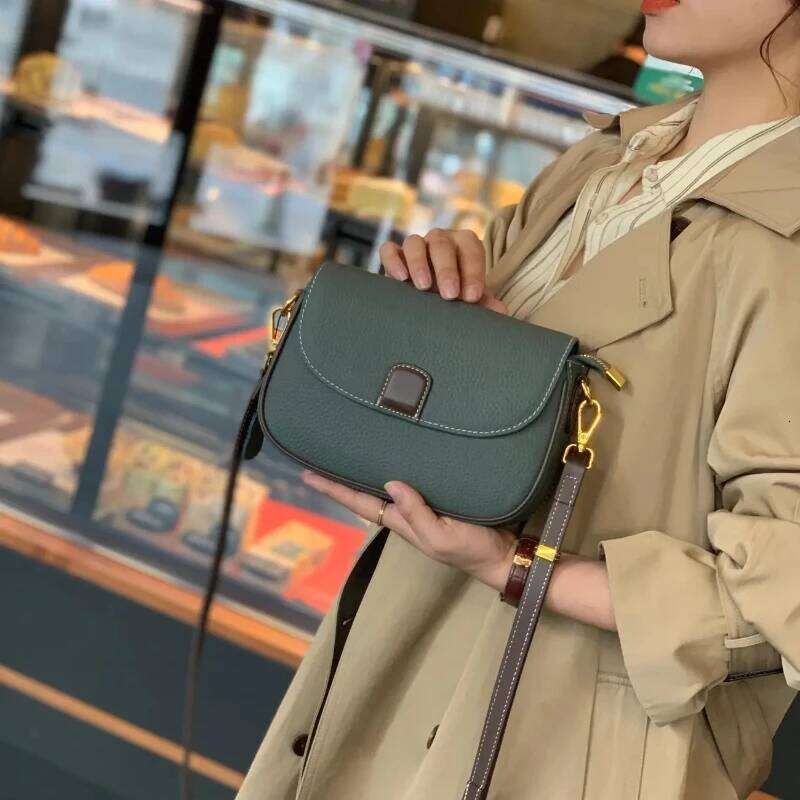 New Cowhide Shoulder Crossbody Ladies Genuine Leather Niche Commuter Versatile Small Square Bag, Lightweight Cell Phone Bag