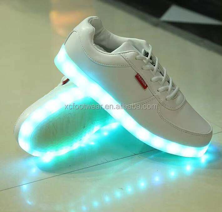 Hot Lace Unisex LED Latest Sport Cheap Sports Shoes