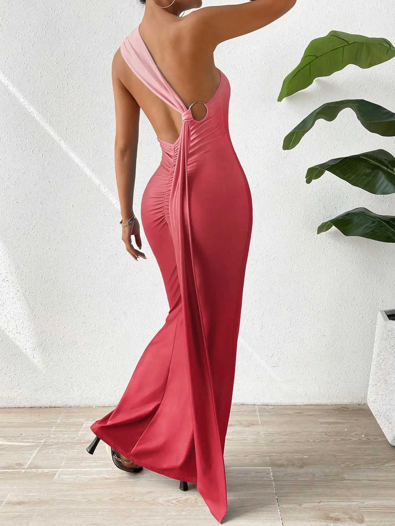 Elegant and fashionable off-shoulder hip irregular ruffles knitted spring and summer womens dressXJ250610