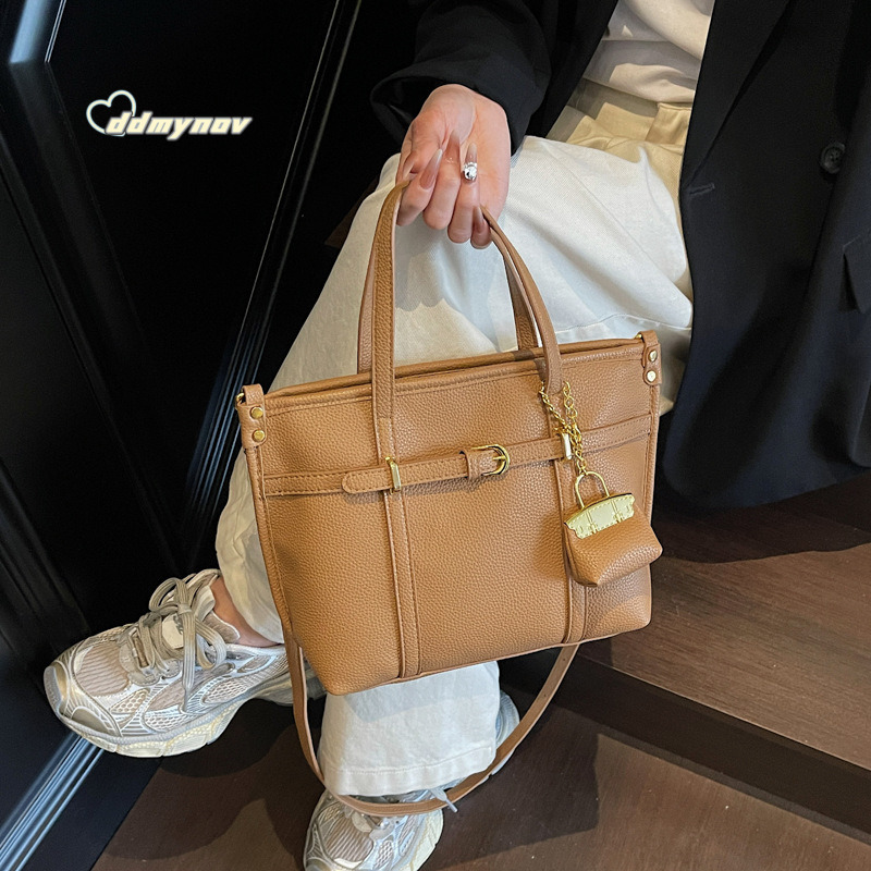 High-end Handheld Basket 2025 New Style Textured Versatile Bucket Large Capacity Shoulder Crossbody Bag ddmynov