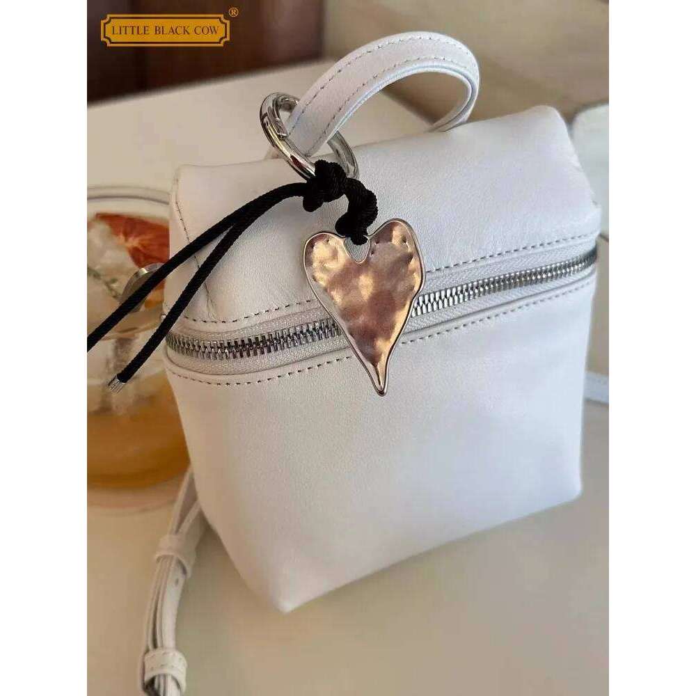 Vintage Women Designer Solid Color Genuine Leather Zipper Small Flap Casual Tote Handbag Versatile Single Shoulder Crossbody Bag 2025/06/10