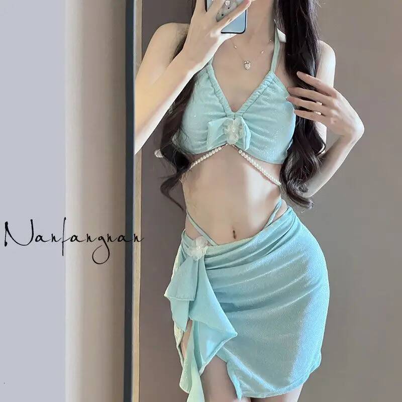 Split Women's Bikini Three Piece Set Niche Release Vacation Style Hot Spring Swimsuit Slimming