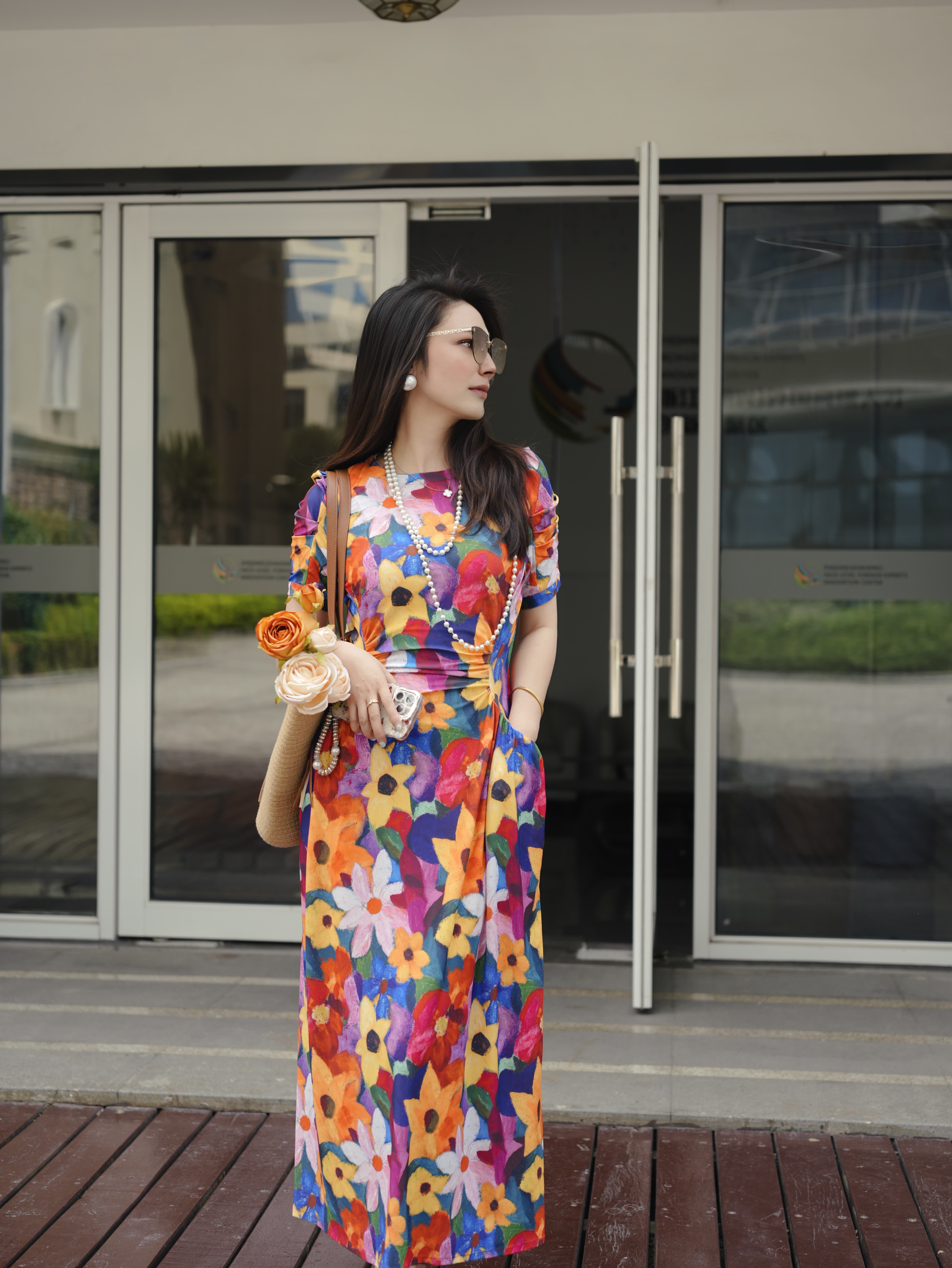 HZHJ original designer's colorful short sleeved dress with fashionable French temperament