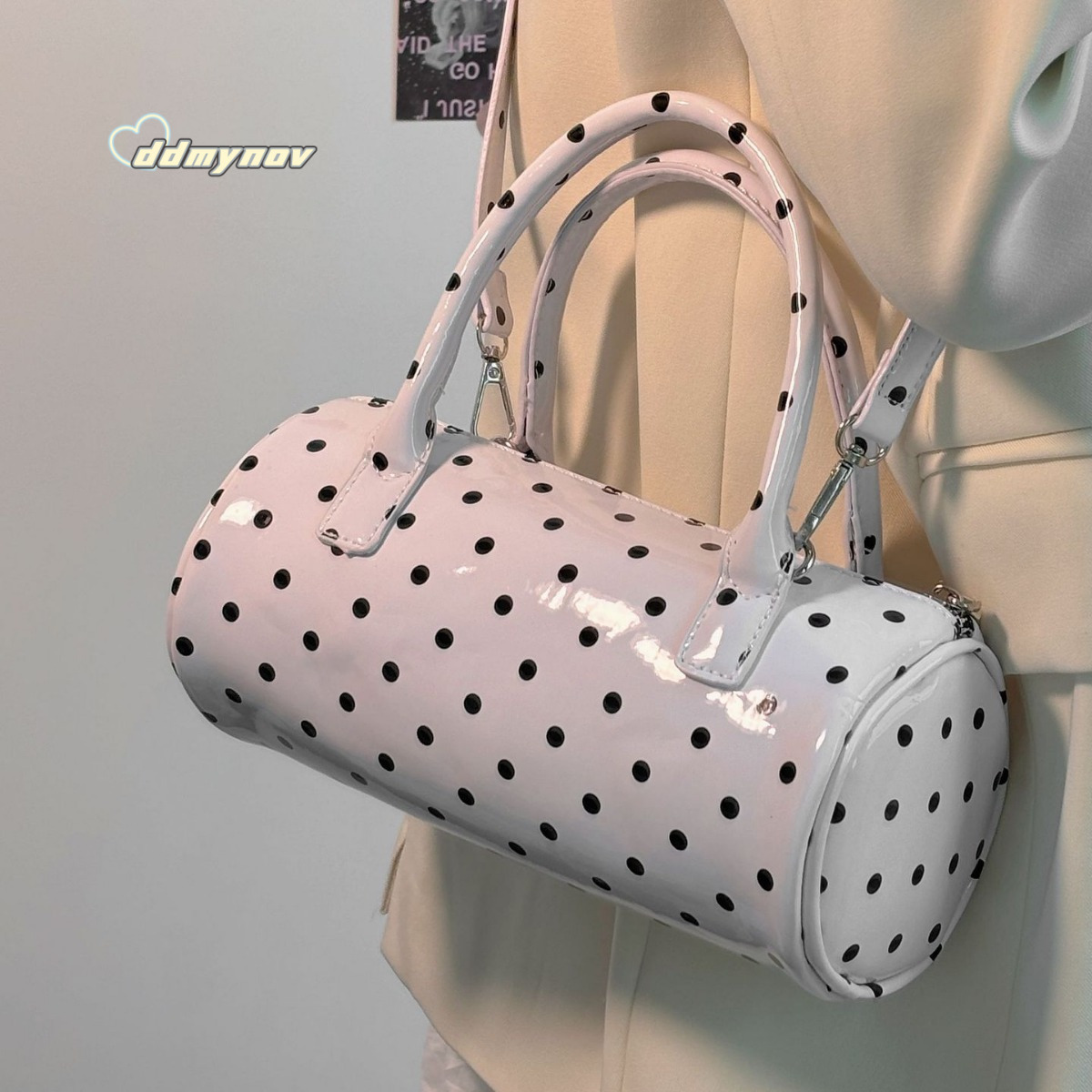 Niche Polka Dot Cake Women's Handbag 2024 New High-Value Commuter Shoulder Fashion Versatile Crossbody Bag ddmynov
