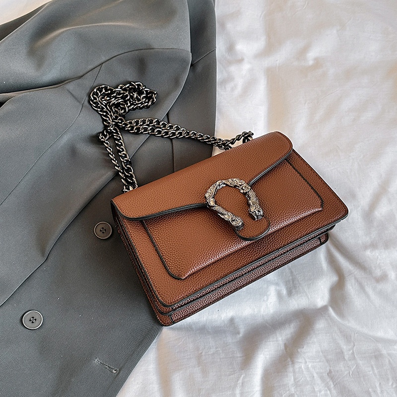 Free shipping 2025 designer women's luxury fashion new chain shoulder crossbody bag Korean version black brown