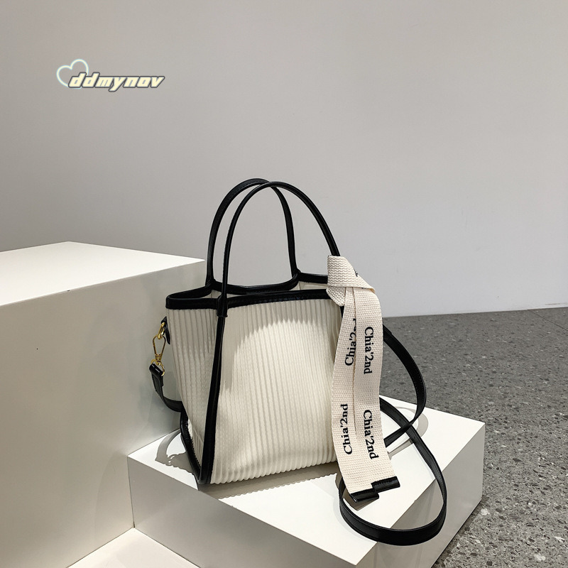 Cloud Edge Special Blend Tote for Women 2023 Spring Summer New Light Luxury Ladies Handbag Single Shoulder Crossbody Bag ddmynov