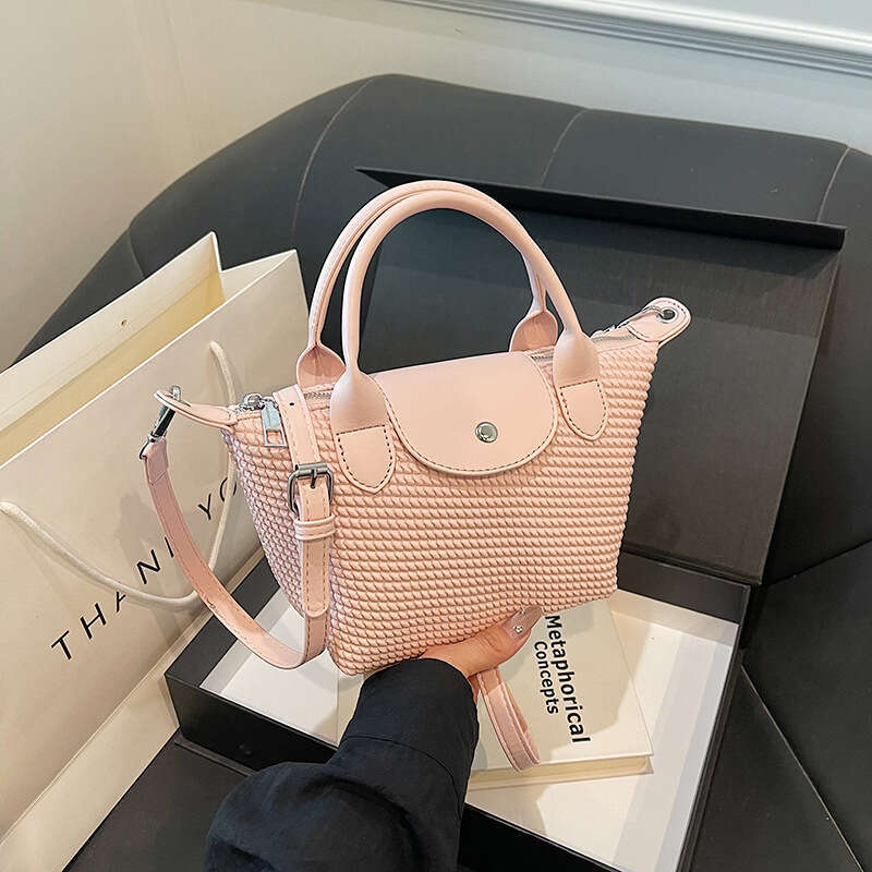 Women's 2024 Korean Version New Bags Simple Commuter Dumpling Bag Casual Fashion Versatile Shoulder Handbag GUHUISHU