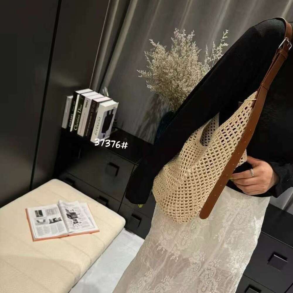 2025 Summer New Handmade Straw Woven for Women Genuine Leather Vacation Beach Tote Fashion Shoulder Crossbody Bag
