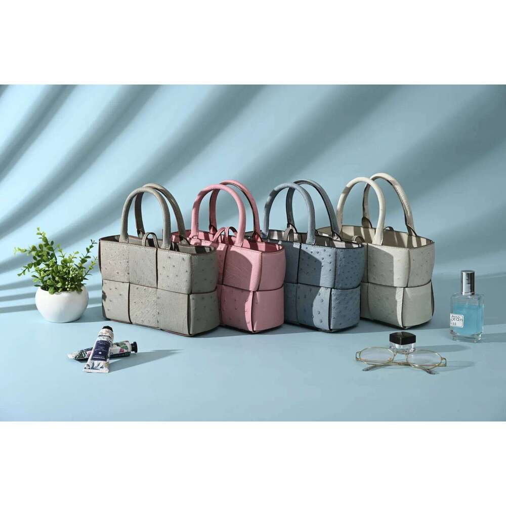 2024 New Ostrich Women's Fashion Genuine Leather Small Lady Handbag Large Capacity Hand Woven Shoulder Bag 45