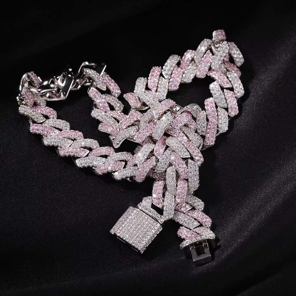 OACOCA Hip Hop Luxury Mens Iced Out Micro Pave clear Cz Buckle Gold Plating 316l Stainless Steel Cuban Chain Bracelet