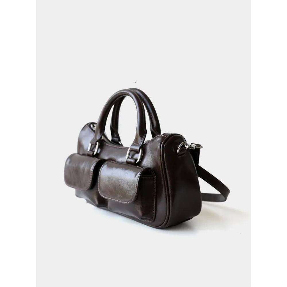 Retro Ladies New Office Split Leather Trendy Versatile Messenger Bag Handheld Single Underarm Shoulder Crossbody 2025/06/10