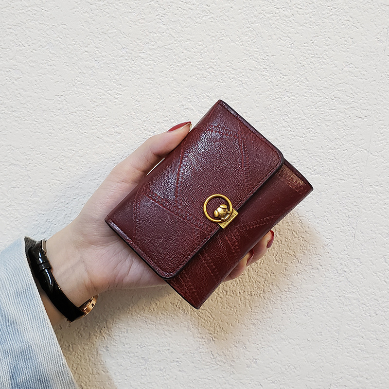 Free Shipping 2025 New Designer Bag Simple Women's Short Wallet Fashionable Exquisite And Practical Card Foreskin Leather High-quality Coin Bag