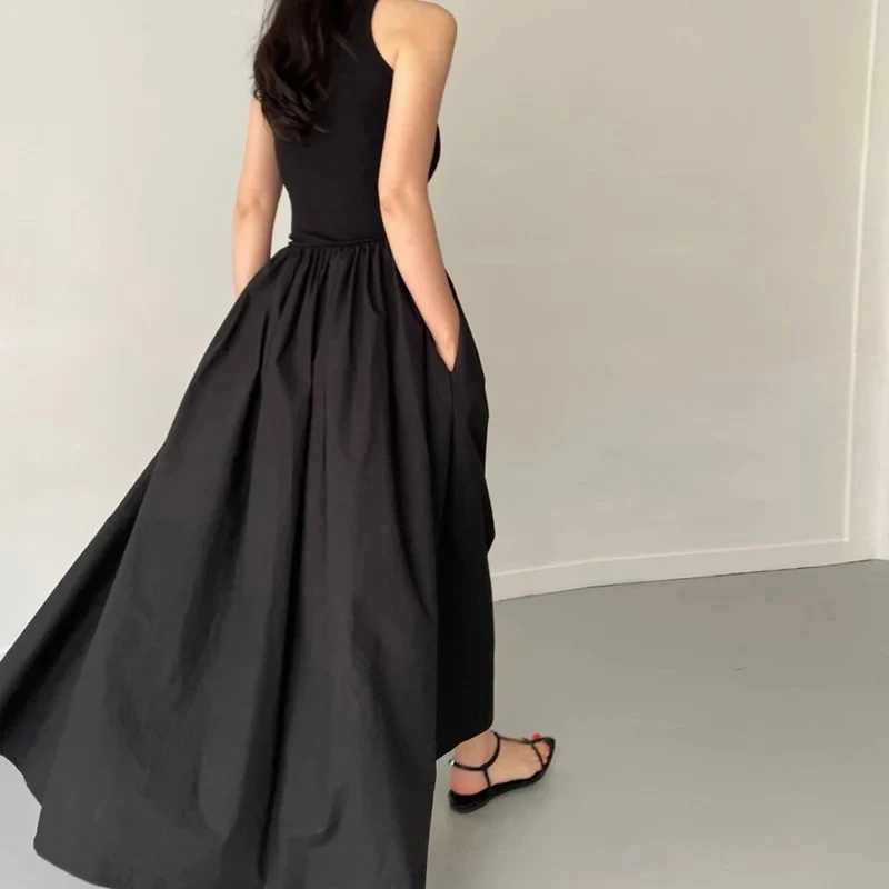 New Summer Simple Elegant Black Long Dresses For Women Round Neck Sleeveless High Waist Temperament Female Fashion Style Dress XJ250610