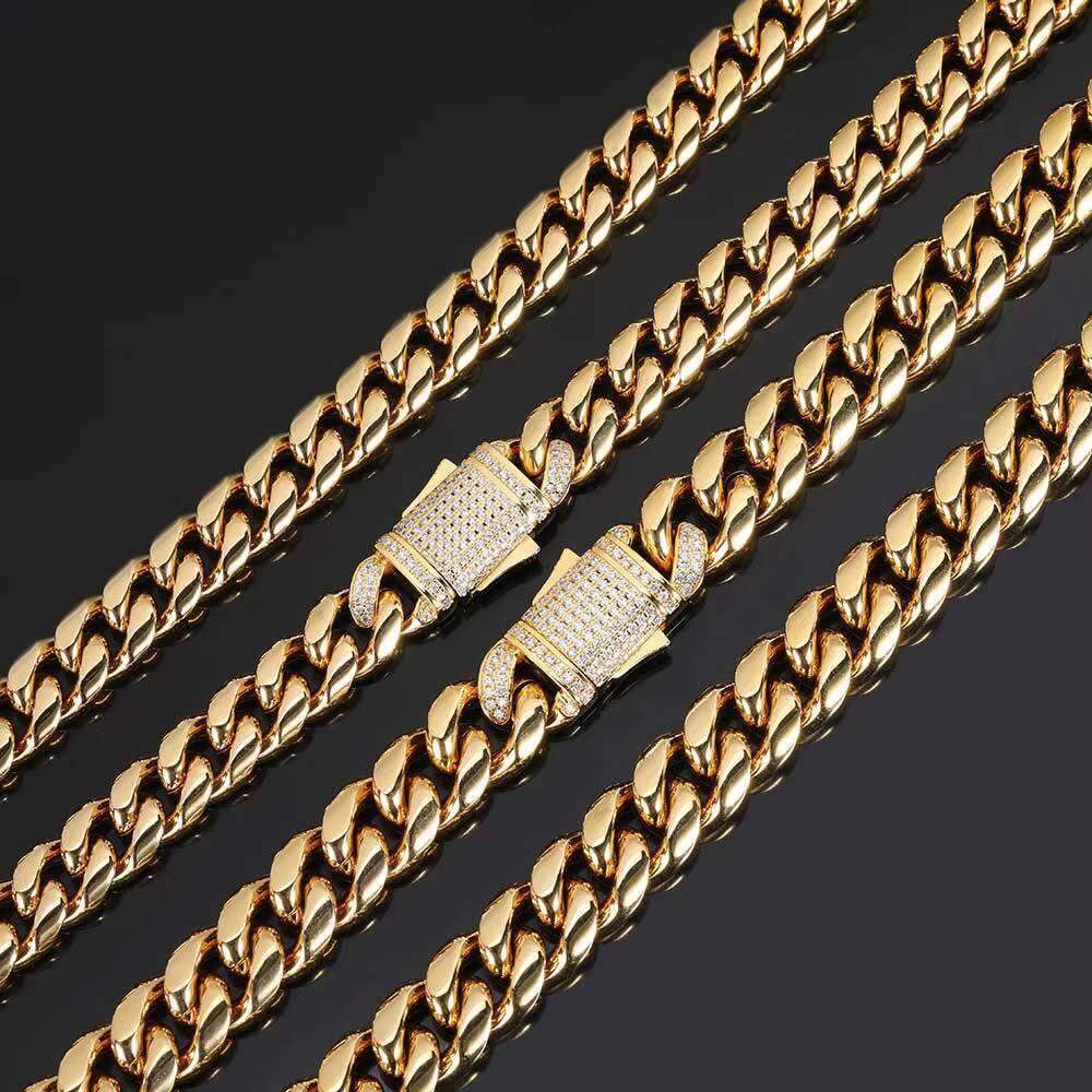 OACOCA Hip Hop Zircon Cuban Chain Men Necklace Long Charm Jewelry 18k Gold Plated Stainless Steel Necklace Chunky Necklace