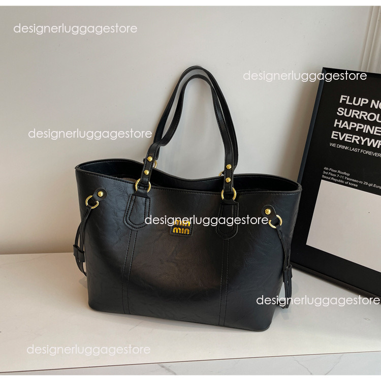 designer High-end Practical Handbag Tote Bag Large Capacity Shoulder Commuter Women's Bag 2025 Autumn Winter New Korean Versatile Large Bag