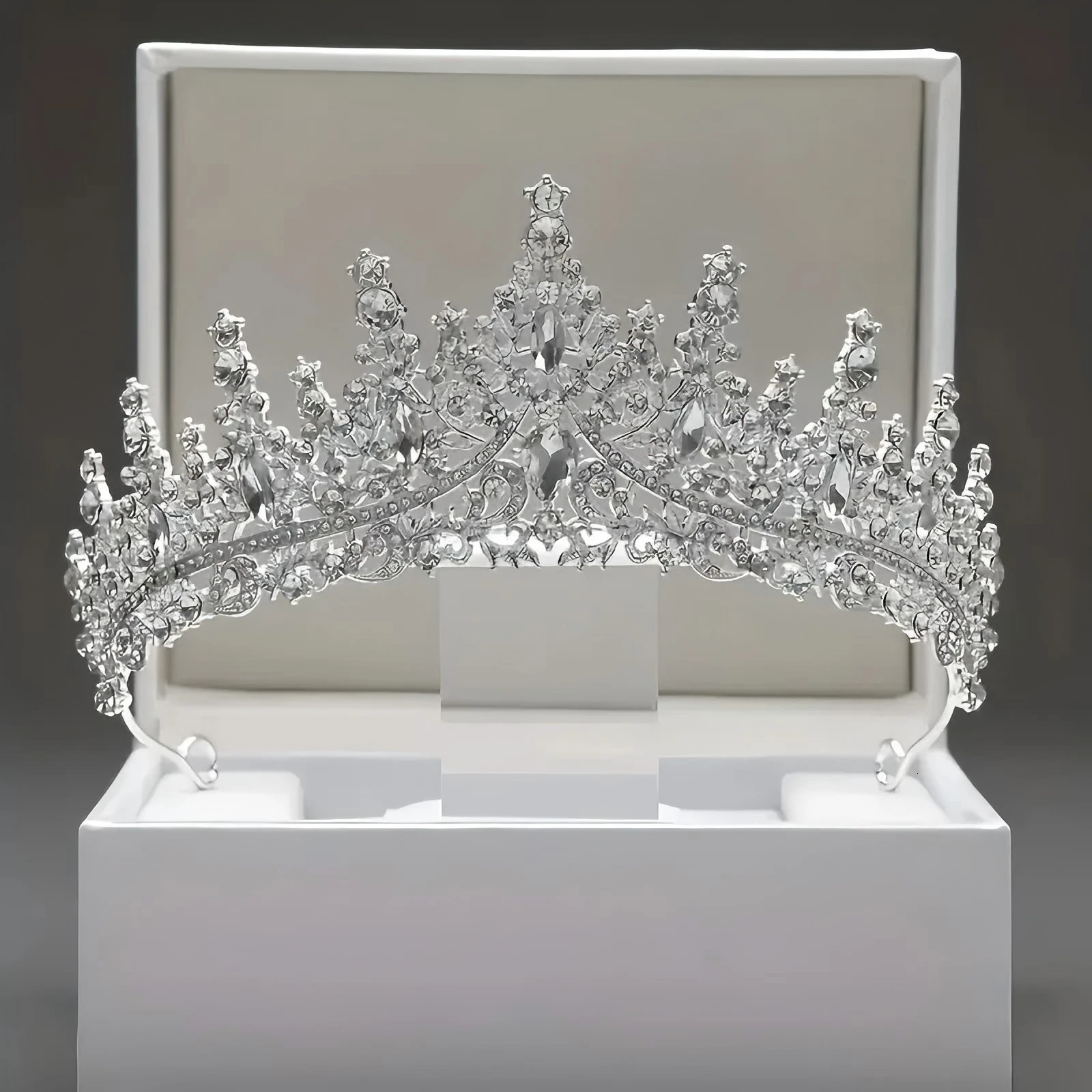 1pc Baroque Queen Crown Elegant Rhinestone Hairband Suitable for Wedding Parties Wearing Womens Hair Accessories Gifts 250610