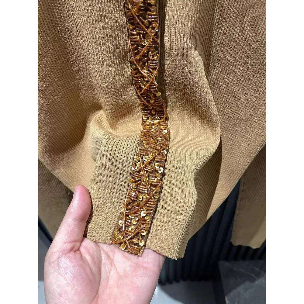 Autumn New Women Short Style Slim Fit Sequined Beading Knitted Jacket Sweater Cardigan Fashion Knitwear O Neck Long Sleeve Tops
