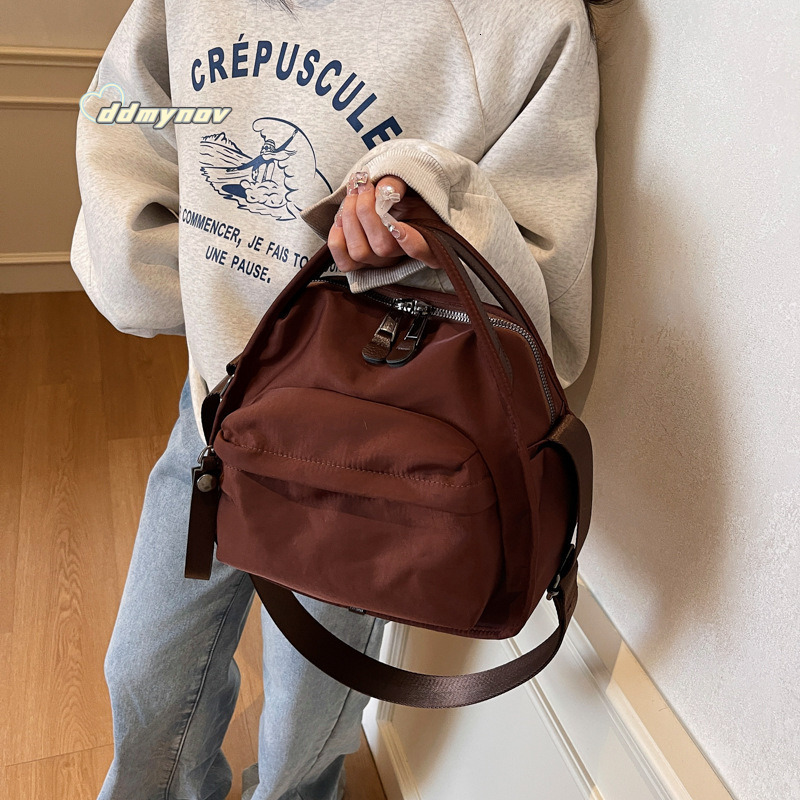 Minimalist Lightweight Casual Nylon Fashion Versatile Women's Crossbody Shoulder Handbag Commuter Bag ddmynov