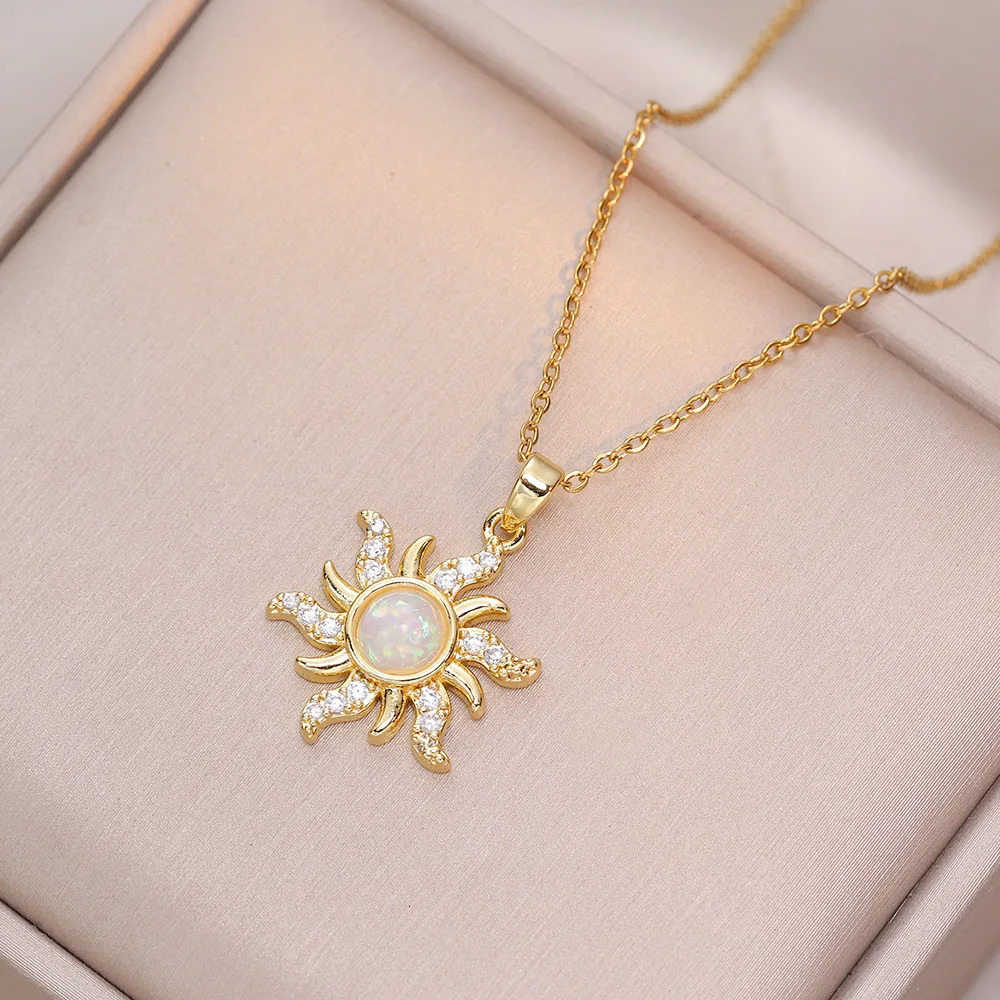 Colorful Zircon Sunflower Zircon Pendant Necklaces for Women Girls Stainless Steel Trendy Romantic Jewelry Accessories Gifts 250609