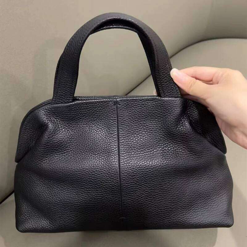 Brand First Layer Cowhide Large Capacity Leather Handbag Female 2025 New Autumn And Winter Niche High-Grade Boston Pillow Bag