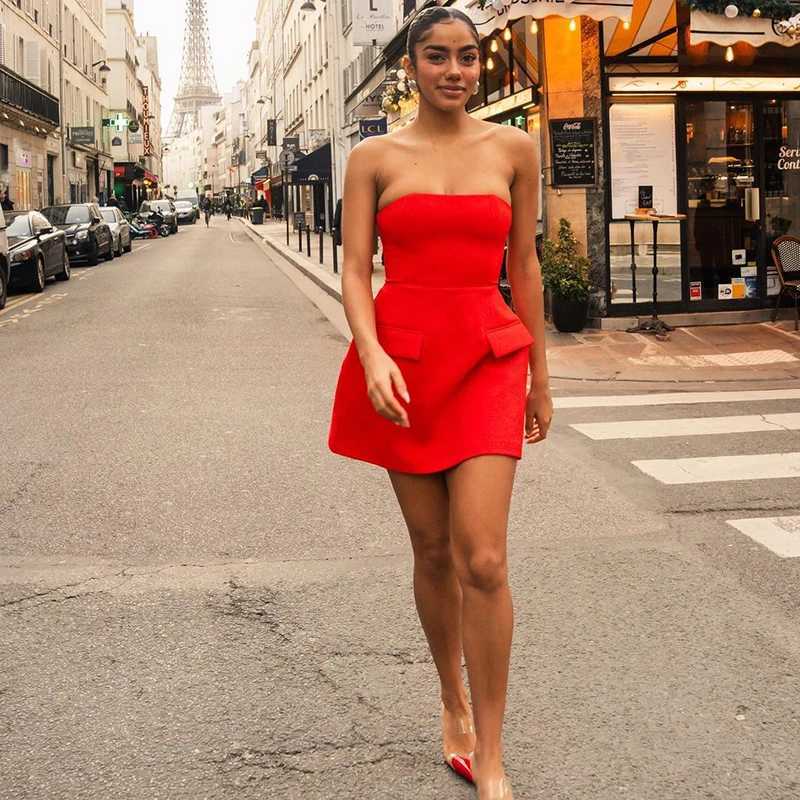 Strapless Sexy Black Mini Dress Women Summer New Sleeveless Fashion Casual A-LINE Dresses Streetwear Elegant Party Slim Dresses XJ250610