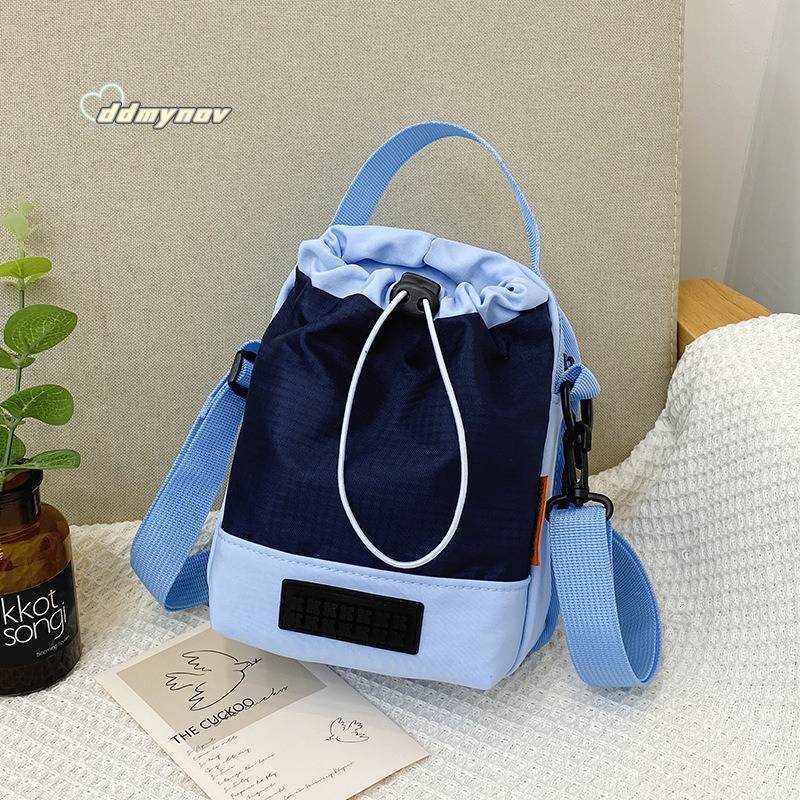 Summer Color-Block Portable Bottle Small Women 2025 New Lightweight Crossbody Phone Multifunctional Water Cup Bag for Men ddmynov