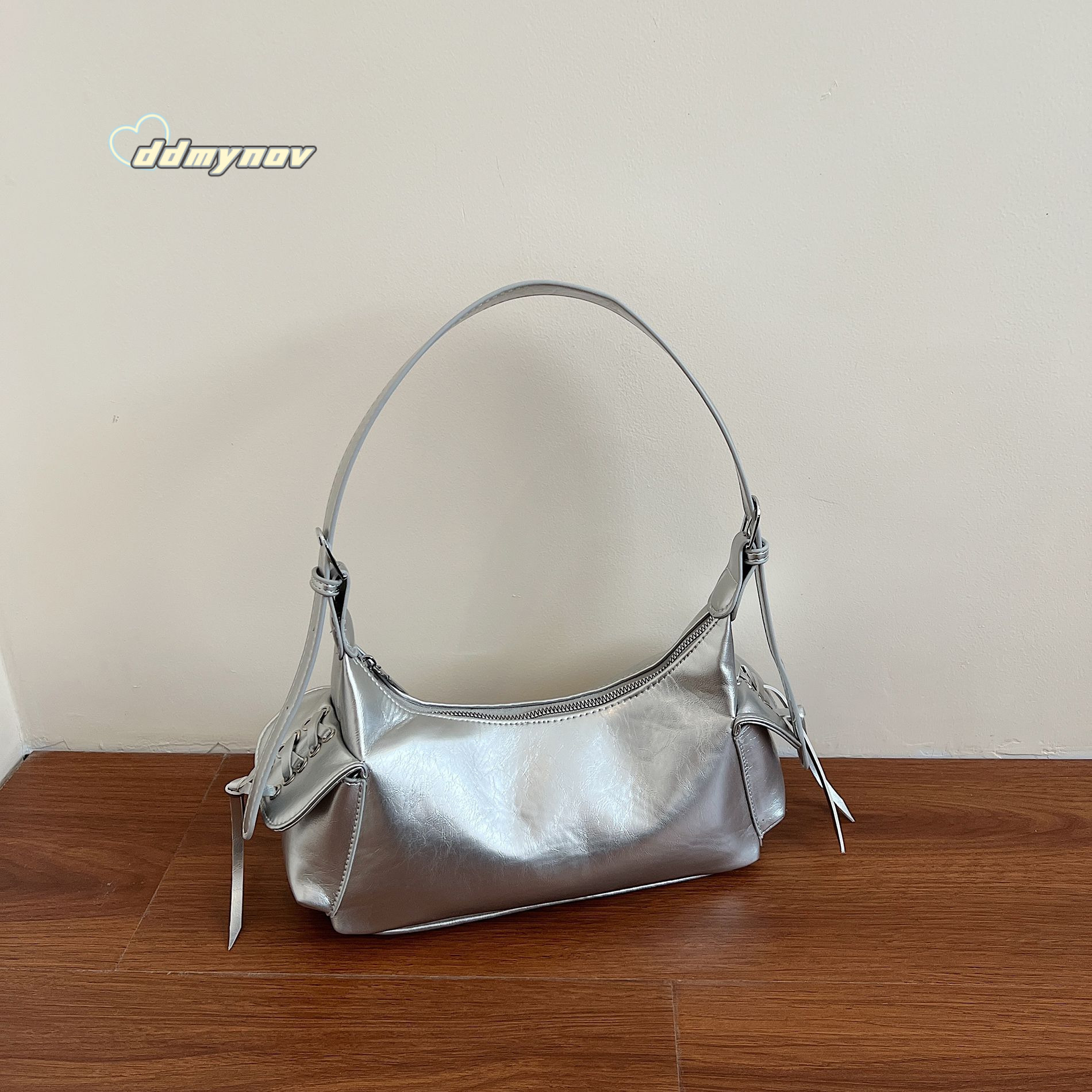 Underarm Commuter New Style Bags Hot Girl Motorcycle Shoulder Korean Fashion Trendy Women's Bag ddmynov