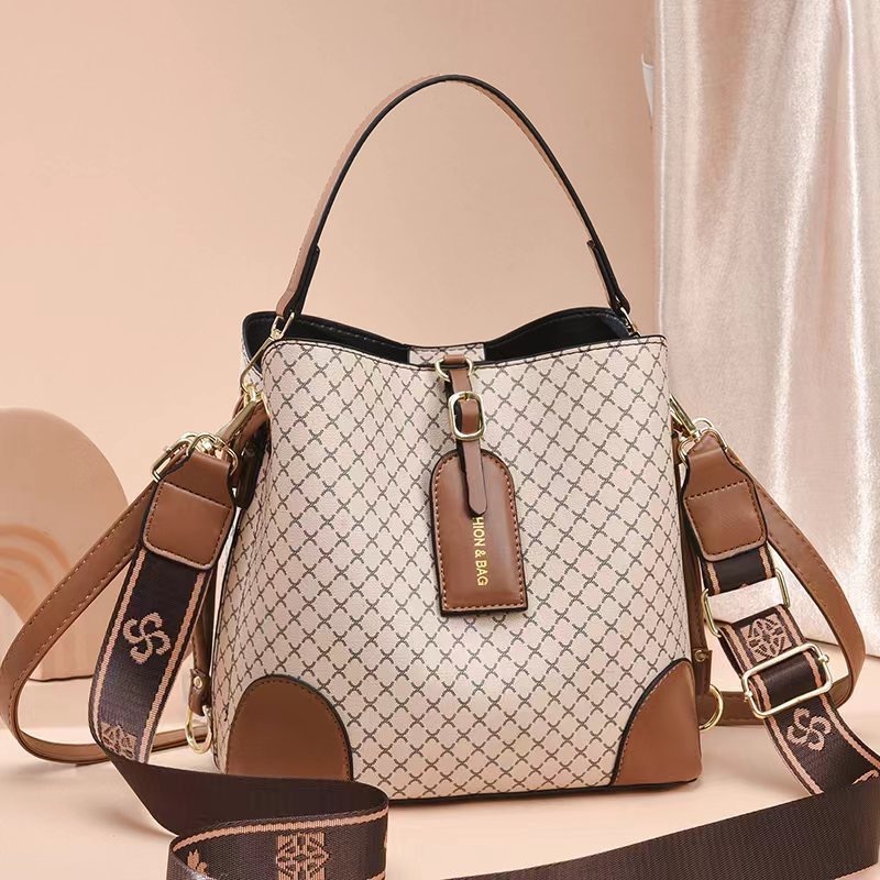 Hot Selling New Exquisite Women's Bagpu Plaid Bucket Large Capacity Shoulder Crossbody Bag Ladies Bags