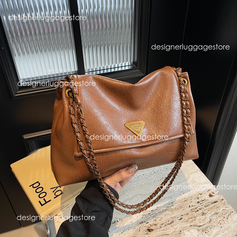designer Vintage Large Capacity Shoulder Bag for Women 2025 New Chain Underarm Bag Soft Leather Texture Commuter Handbag Crossbody Bag