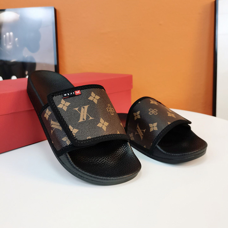 Designer slippers free shipping 2025 new fashion trend light luxury high-end texture Velcro thick soled sandals for men women