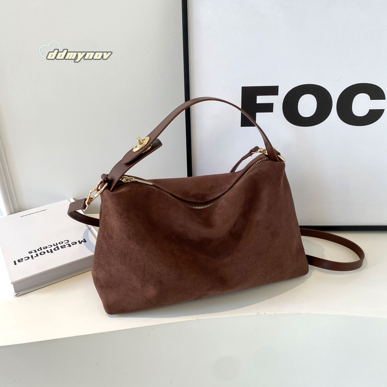Suede Pillow 2024 Trend Strap Lock Texture Large Capacity Single Shoulder Crossbody Bag Simple Handbag ddmynov