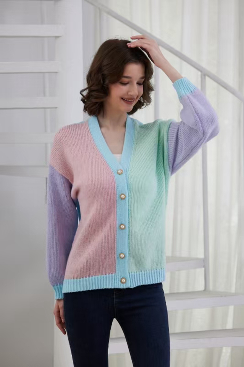 Fashion sweater cardigan autumn new female V-neck contrast stitching loose coat knitted sweater