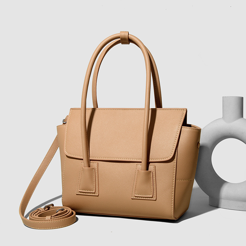 Handbag Fashion Smiley Face High-end Large Capacity Commuter Women's Simple Texture Single Shoulder Crossbody Bag for Women