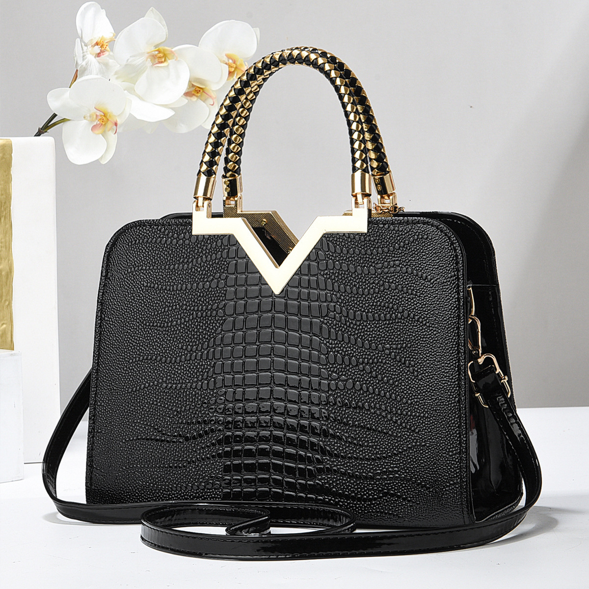 Free Shipping 2025 New Designer Bag Large Capacity Luxury Wallet Crocodile Pattern Handbag Fashion Women's Bag Handheld Elegant Multi Functional 