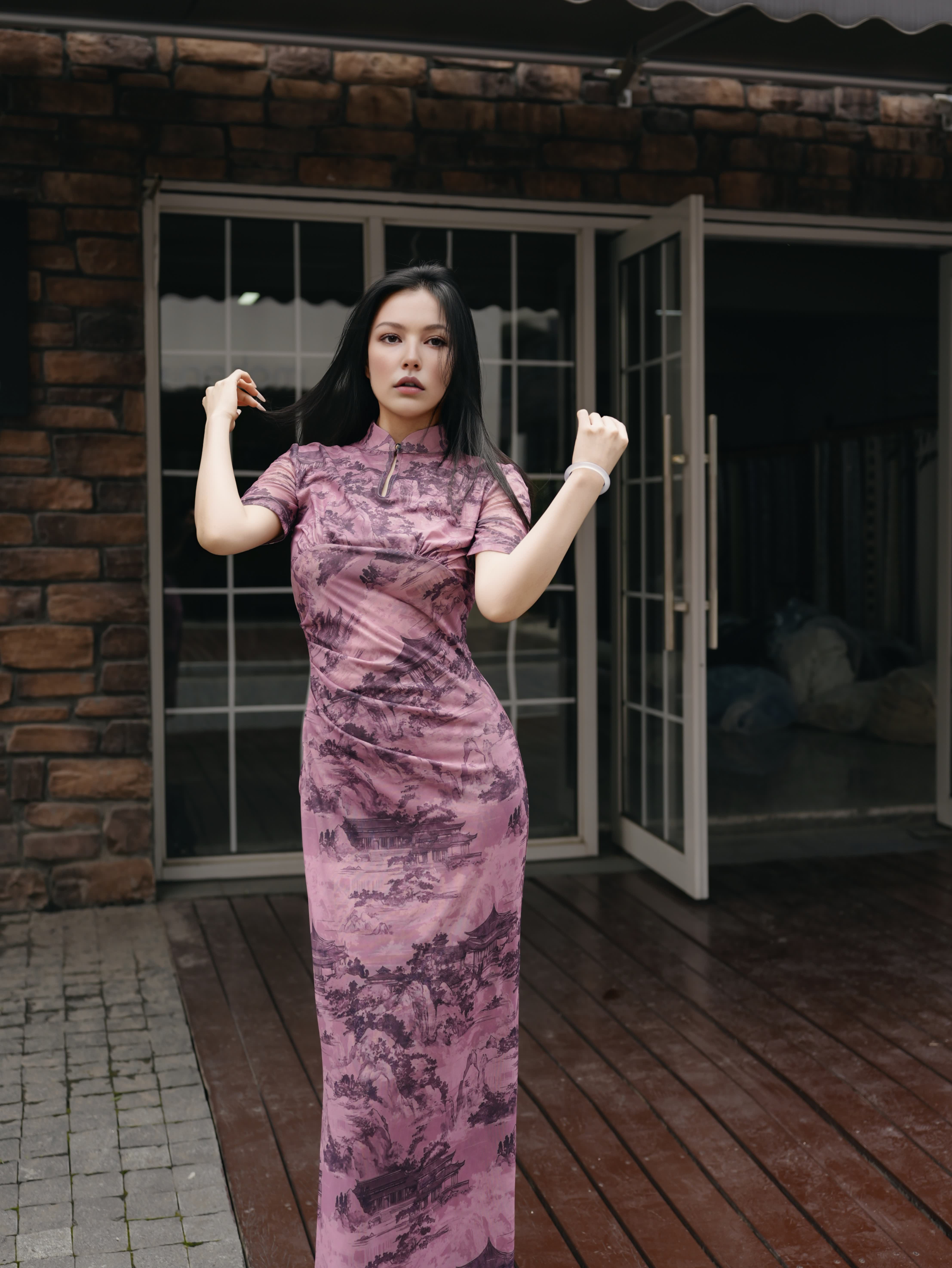HZHJ New Original Designer Pink Charm Dress with Retro and White Appearance