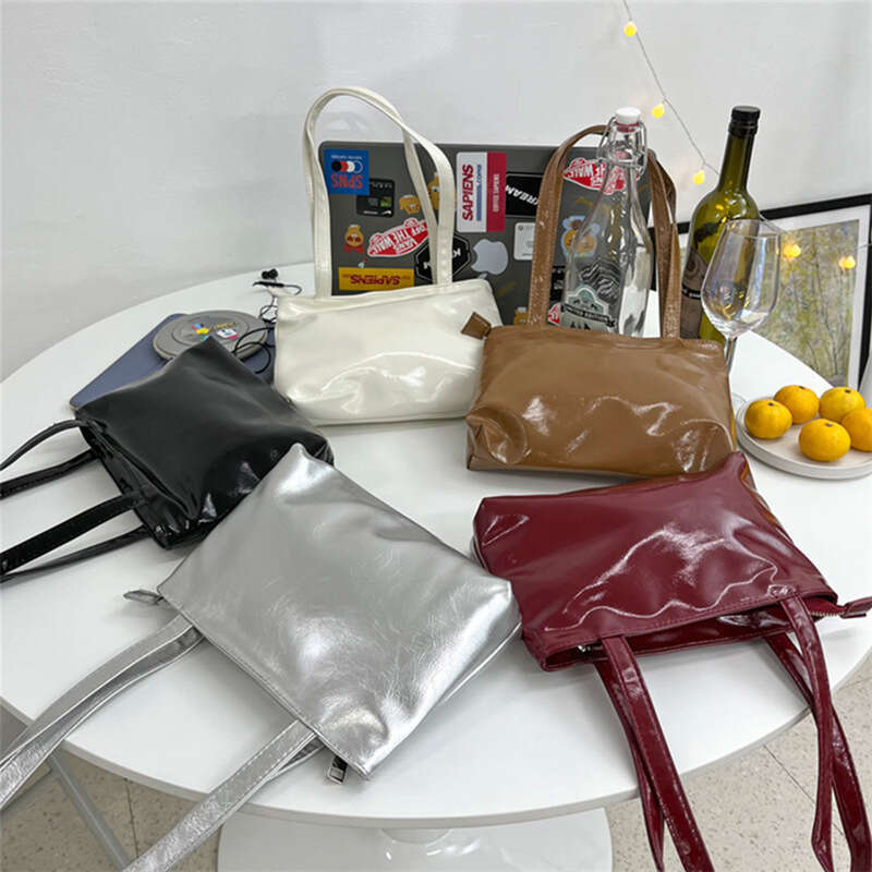 Korean Oil Wax Leather Glossy Simple Small Square 2023 New Trendy Ins Fashion Commuter Shoulder Underarm Bag