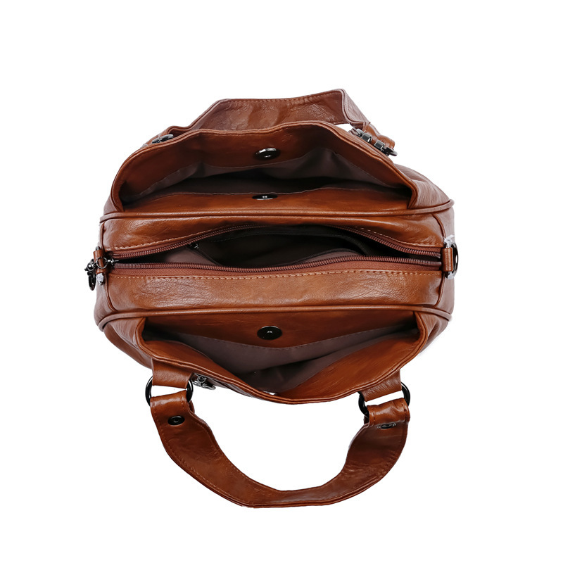 Free Shipping 2025 New Designer Bag Fashionable Multi Compartment Handbag Women's Outdoor Beach Bag Large Capacity Soft Trendy Shoulder Bag