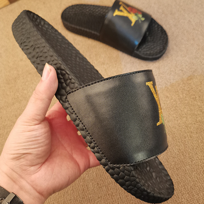 hot free shipping Designer Shoes for men outdoor home summer slippers beach shoes fashion casual classic sliders
