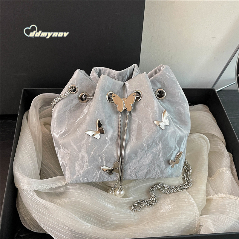 Autumn Super Popular Niche for Women 2024 New Fashion Versatile Chain Crossbody High-end Single Shoulder Bucket Bag ddmynov