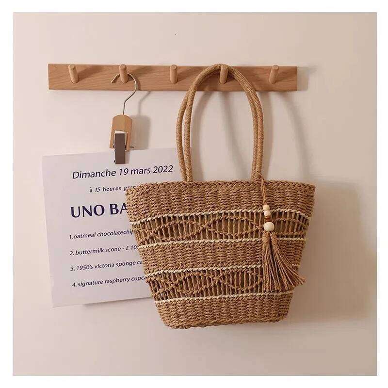 Straw Beach Women's Hand Large Capacity Paper Rope With Tassel Shoulder Bag Woven Handbag
