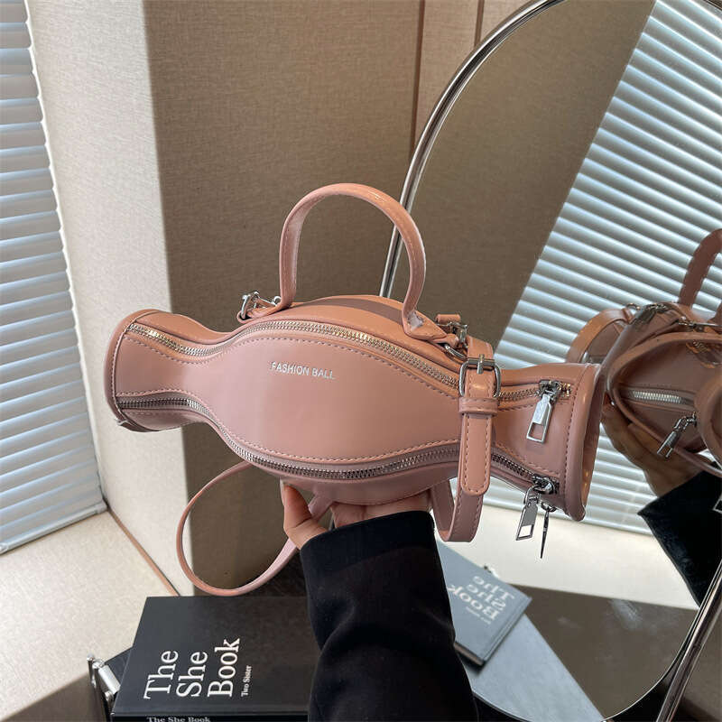 Trendy Creative Personality Candy Handbag Small 2024 New Fashionable Lipstick Shoulder Crossbody Bag GUHUISHU